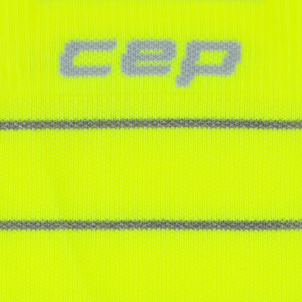 Pro Run Reflective Tall Socks - Women