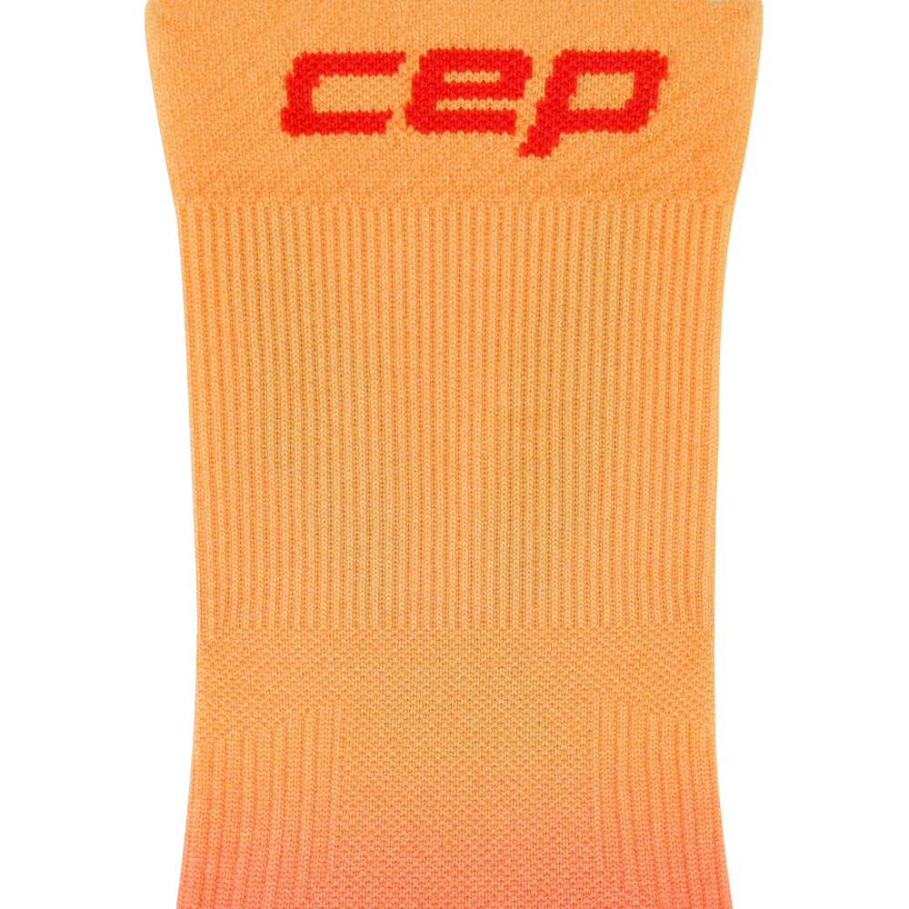 Core Run Edt. Gradient Mid Cut Compression Socks - Women