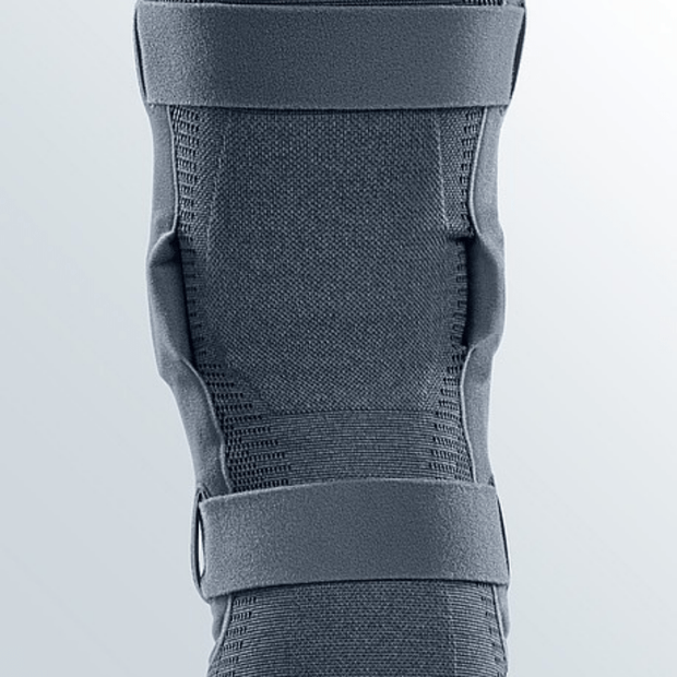 Medi Genumedi Pro Knee Brace